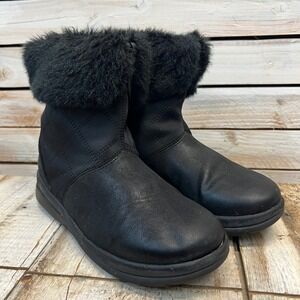 Clarks Cloudsteppers Black Ankle Boots Faux Fur Slip On Boots Womens 7.5